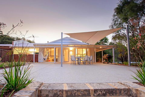 Salt Life - Hervey Bay Accommodation 0