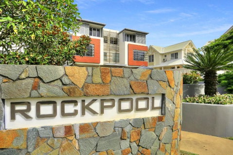 Rockpool No 4 Beachfront Unit - Hervey Bay Accommodation 1