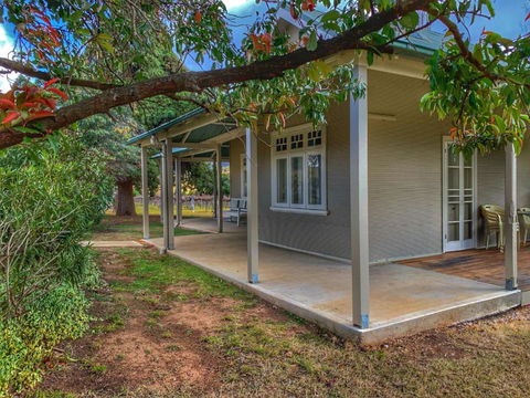 Roma Cottage On Roma Orchard - Tourism Hervey Bay 2