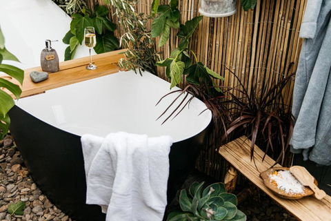 Romantic Retreat In Mornington Peninsula Heartland - Tourism Hervey Bay 3