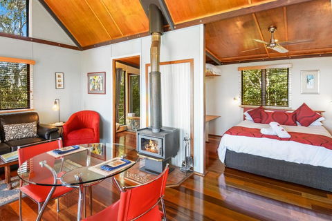 Rosebrook Cottages - Hervey Bay Accommodation 1