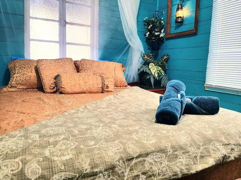 Rosewood Cottage -Entire 2 Bedroom Home With Netflix & WiFi - Hervey Bay Accommodation 0