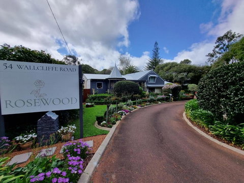 Rosewood Guesthouse - Hervey Bay Accommodation 0