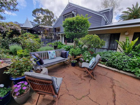 Rosewood Guesthouse - Hervey Bay Accommodation 3