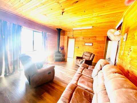 Ross Creek Farm Stay - Hervey Bay Accommodation 1