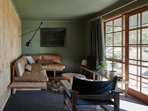 Ross Farm - Cabin - Hervey Bay Accommodation 0