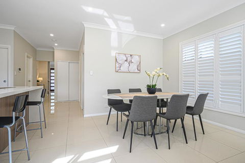 Rousehill Sweet Spacious 4BR Quiet House - Tourism Hervey Bay 1