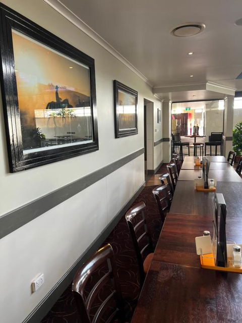 Royal Hotel-Motel - Hervey Bay Accommodation 2