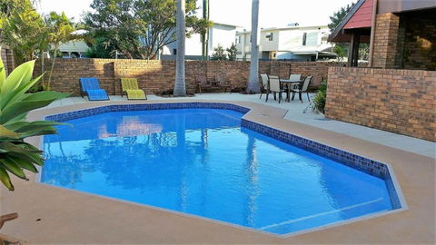 Royal Palms Motor Inn - Tourism Hervey Bay 2