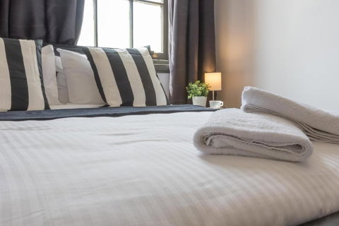 Royal Hotel Ryde - Hervey Bay Accommodation 1