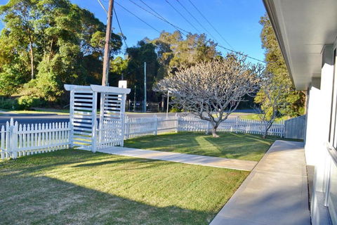 Rudder House - Tourism Hervey Bay 1