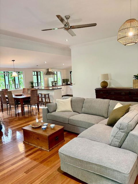 Sage House - Hervey Bay Accommodation 0