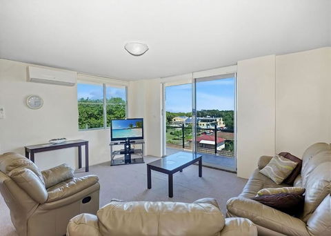 Sail Away - Hervey Bay Accommodation 3