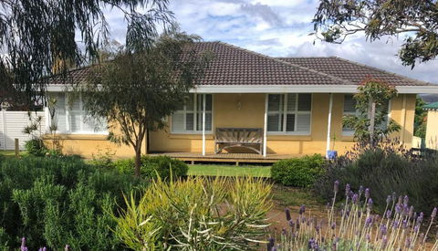 Salt 112 House - Tourism Hervey Bay 0