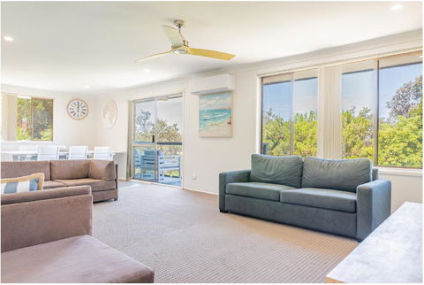 Salt & Sand Getaway - Tourism Hervey Bay 3