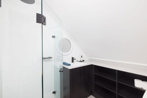 Salt Wood Cabin Style Retreat - Tourism Hervey Bay 3