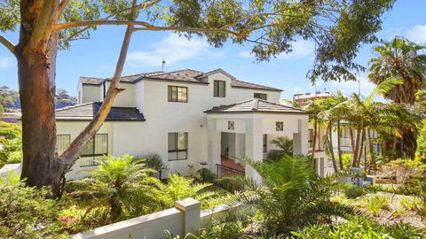 Saltwater Accom Holidays - Tourism Hervey Bay 1