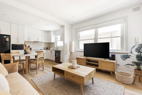 Saltwater Bondi Two - Hervey Bay Accommodation 0