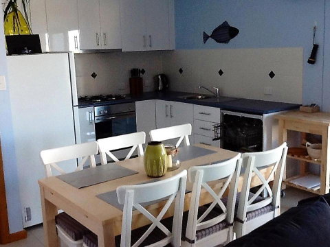 Salty Air Apartments Kingscote Kangaroo Island - Hervey Bay Accommodation 1