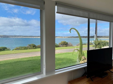 Salty Dog - Hervey Bay Accommodation 3