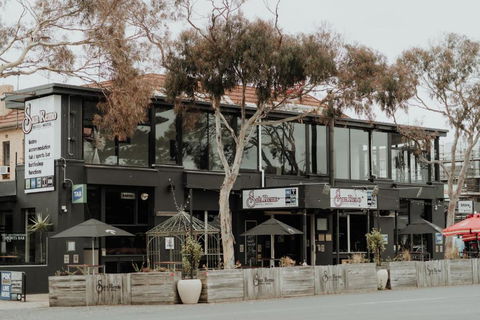 San Remo Hotel Motel - Hervey Bay Accommodation 0