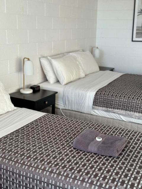 San Remo Hotel Motel - Hervey Bay Accommodation 1