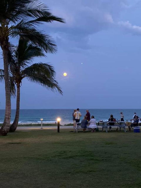 San Simeon Beachfront Apartments Tugun - Tourism Hervey Bay 1