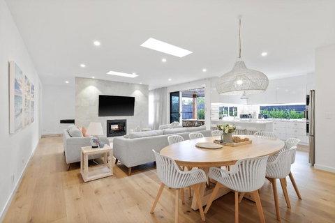 Sanctuary Of Hope By Ready Set Stay - Cowes - Tourism Hervey Bay 2