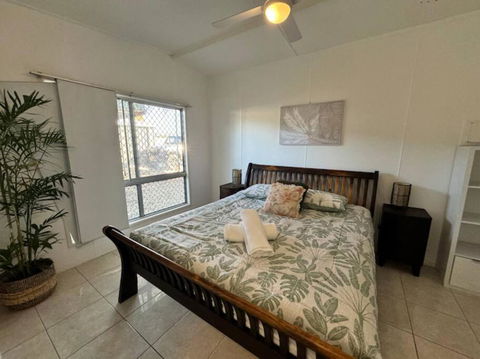 Sand Bars - Spacious, Beach, Pets - Hervey Bay Accommodation 0