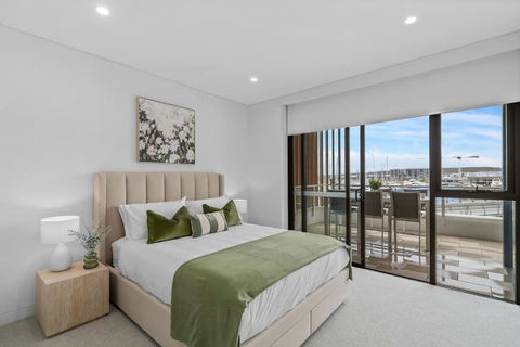Sailview Escape - A Tranquil Marina Hideaway - Tourism Hervey Bay 1