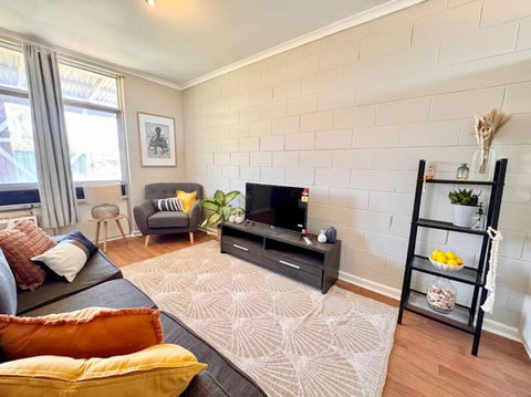 Seabreeze Suite - Tourism Hervey Bay 0