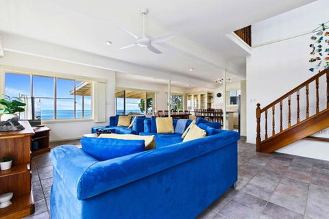 Sandbar On Moreton 5 Bedroom - Hervey Bay Accommodation 1
