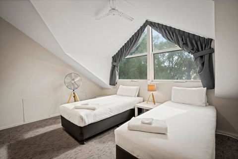 Sandblu: Resort Villa On The Beach - Hervey Bay Accommodation 1