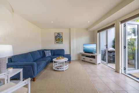 Sandcastles 4 -8 Ala Moana Way - Tourism Hervey Bay 2