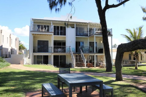 Sandcastles 8 - Hervey Bay Accommodation 3