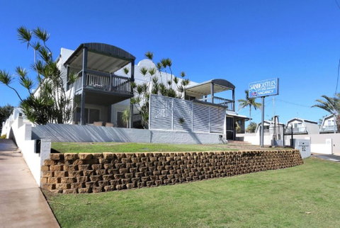 Sandcastles 8 - Hervey Bay Accommodation 0