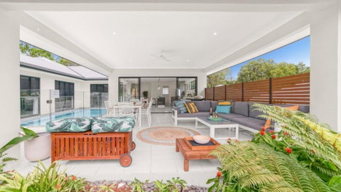 Sandcastles - Palm Cove - Hervey Bay Accommodation 1