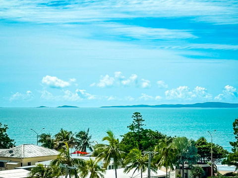 Sandhaven Bungalow - Tourism Hervey Bay 0