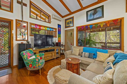 Sandalwood - Tourism Hervey Bay 2