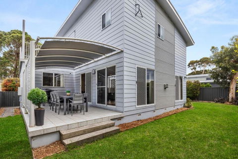 Sandlewood Breeze - Pet Friendly - Community Pool - Hervey Bay Accommodation 0