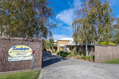 Sandpiper 5 - Close To Town And Beach - Hervey Bay Accommodation 1