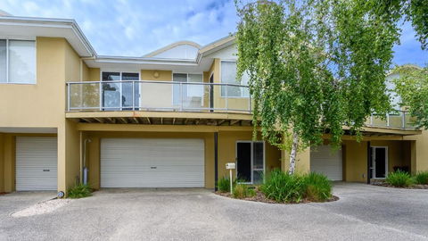 Sandpiper 9 - Close To Town And Beach - Tourism Hervey Bay 0