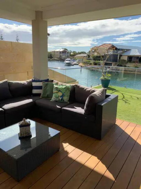 Sandpiper Island Tranquil Waterfront Views & Jetty - Tourism Hervey Bay 2