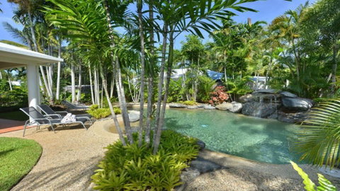 Sandwater Port Douglas - Hervey Bay Accommodation 0