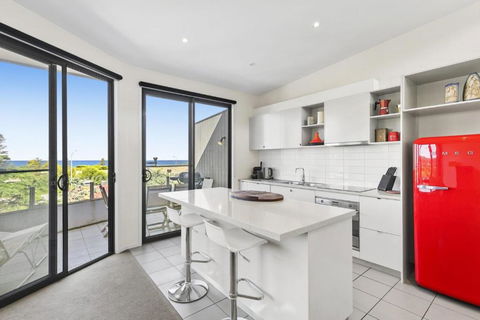 Sandy Beach Apt 4 - Tourism Hervey Bay 2