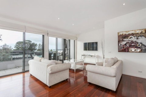 Sandy Beach One - Hervey Bay Accommodation 0