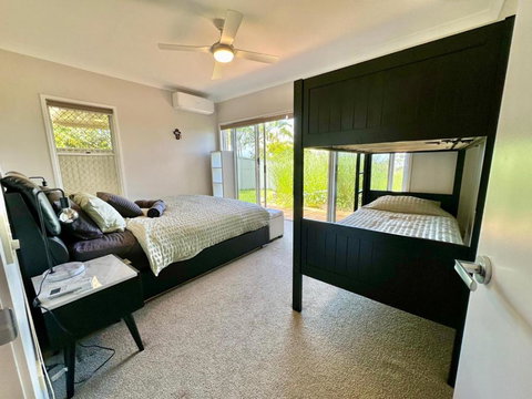 Shammah House - Hervey Bay Accommodation 0