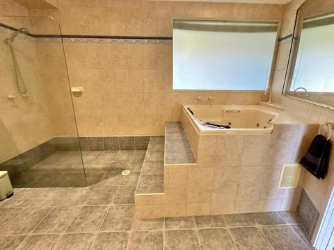 Shammah House - Hervey Bay Accommodation 1