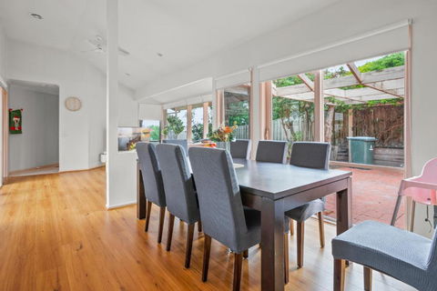 StayAU 3BRM Family Home Netflix Pet-Friendly - Hervey Bay Accommodation 2
