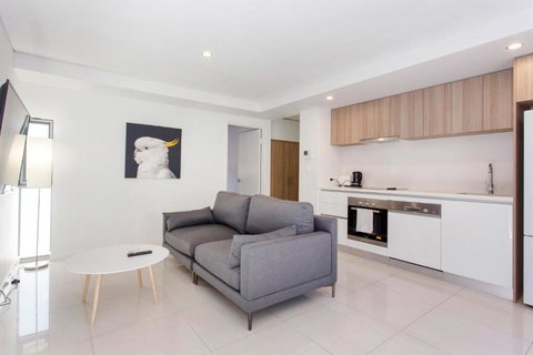Stirling Apartment 1- Modern Central Apartment - Hervey Bay Accommodation 3